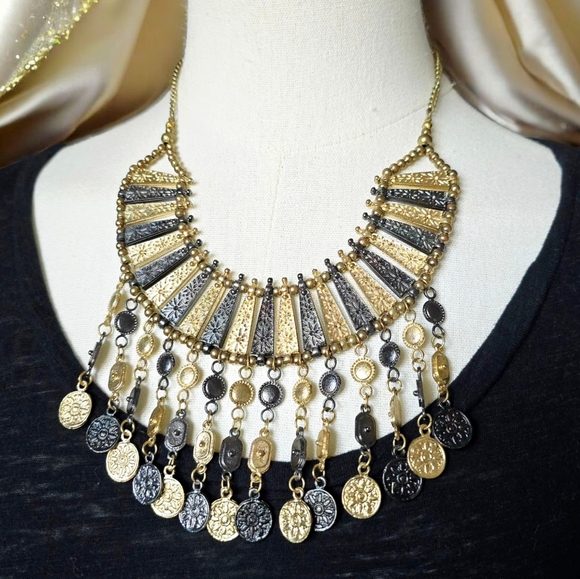 🆕️Indian Boho Chic Gold-Toned Statement Necklace | Artisan Masterpiece 🌿 - Picture 1 of 16